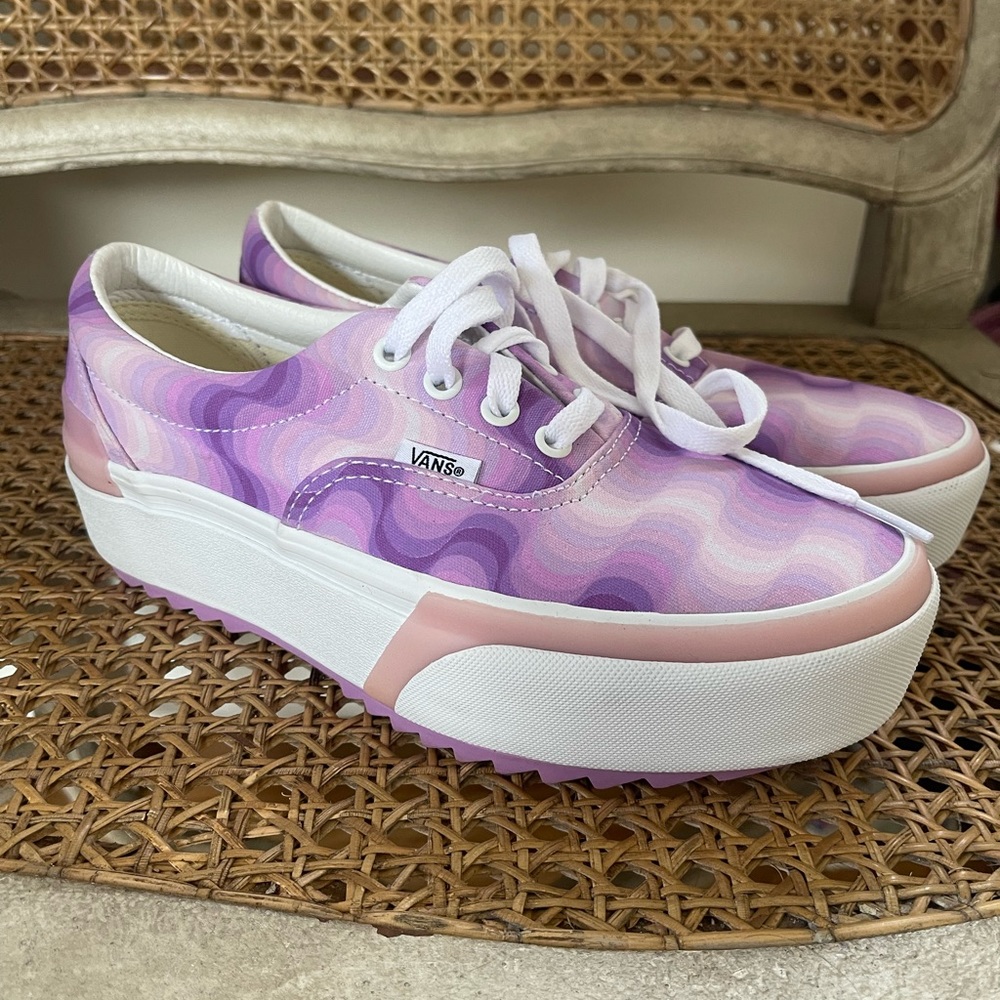 VANS NWOT Era Stacked Lavender Gradient